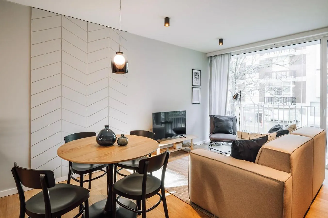 아파트 Tamariz - 1 Bedroom And Pool In Avenidas Novas 리스본